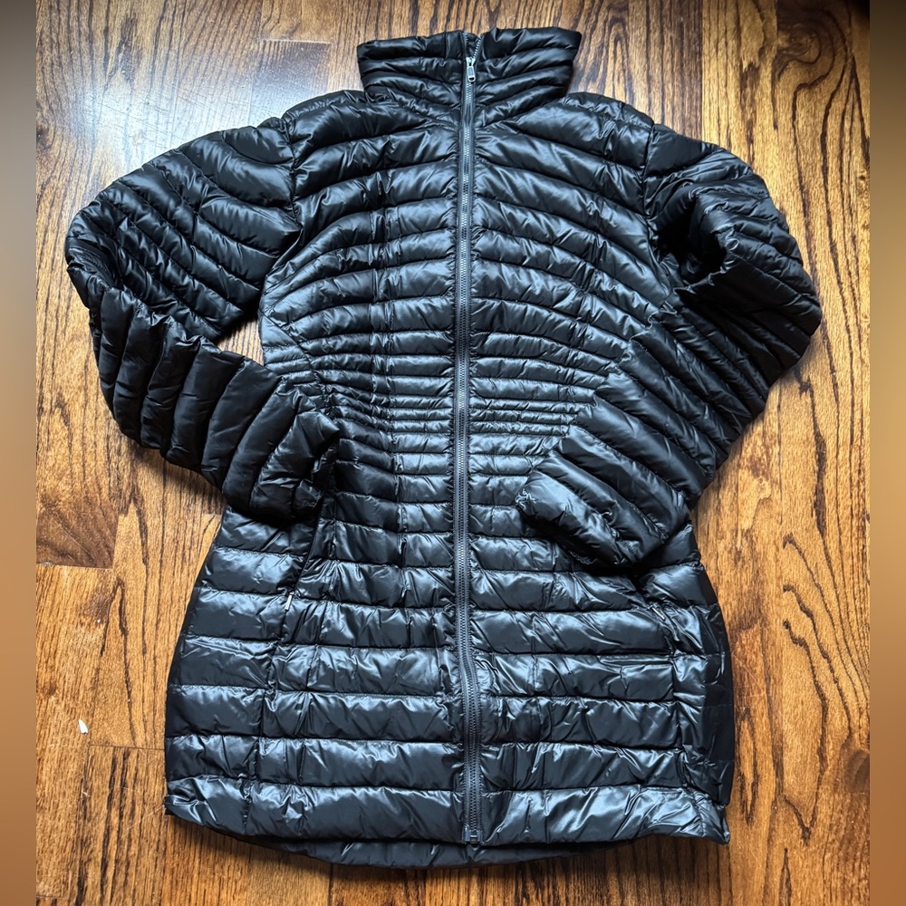 Arc'teryx Women's Yola Black Puffer Jacket